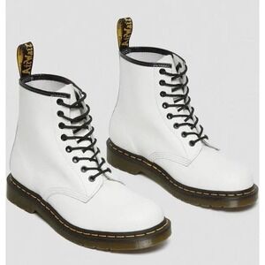 Dr. Marten 1460 Smooth Leather Lace Up Boots White Smooth‎